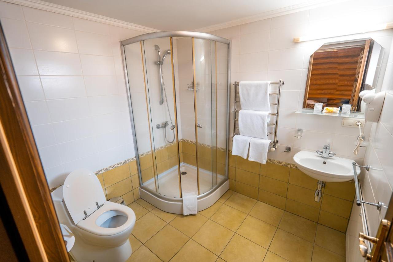 סולוצ'ין Villa Garden Hotel מראה חיצוני תמונה